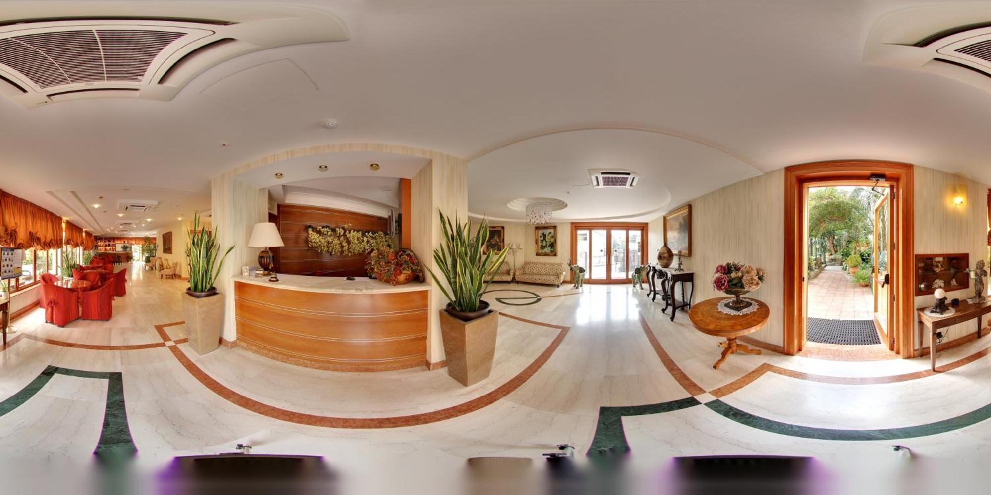 Hotel Paradiso Кастеламаре ди Стабия Екстериор снимка